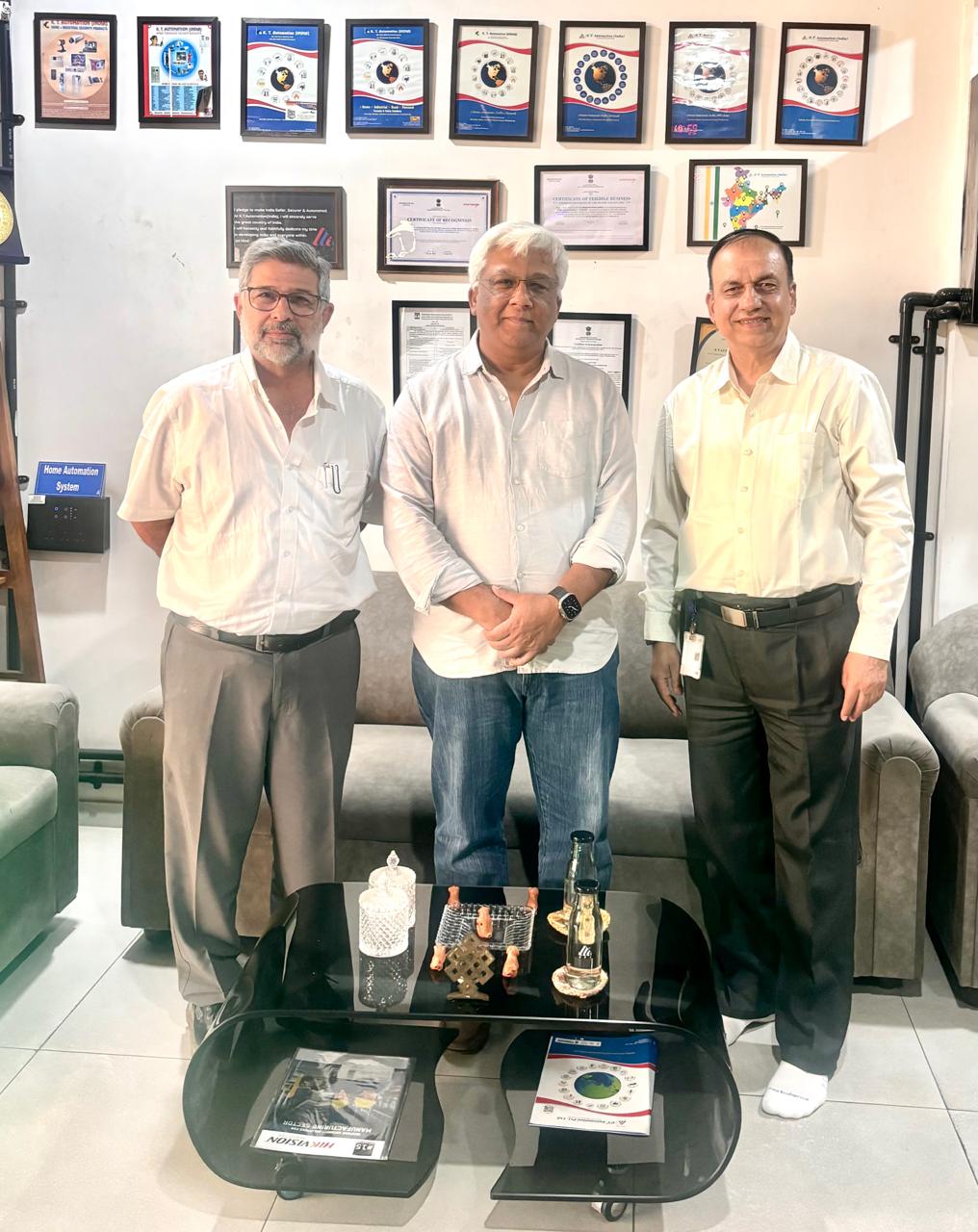 Vadodara Maharaja visited  to KT  23.01.26 (2)