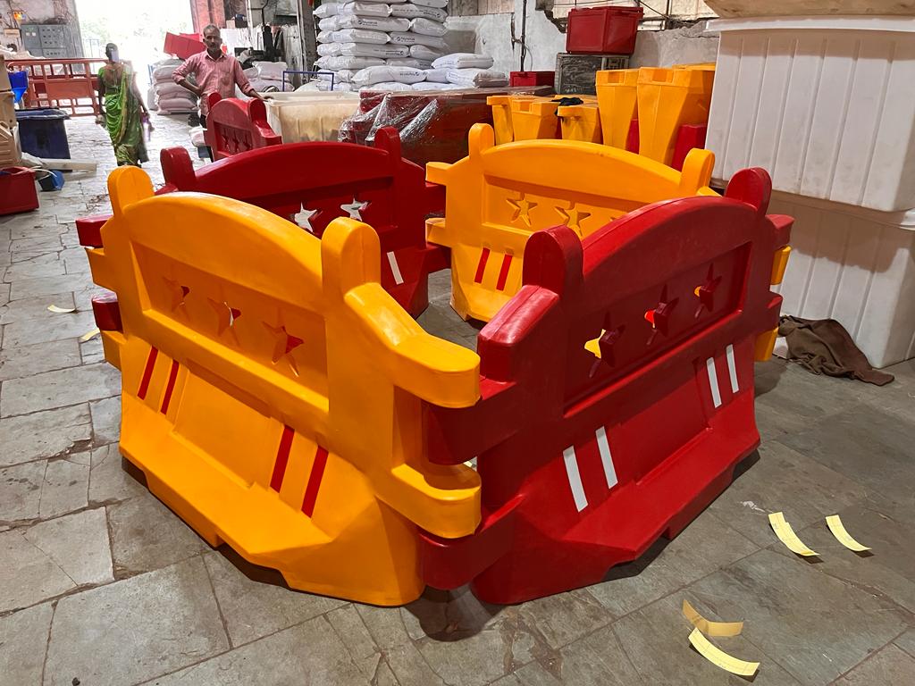 Water Filled Road Barriers 2000x500x1000 MM