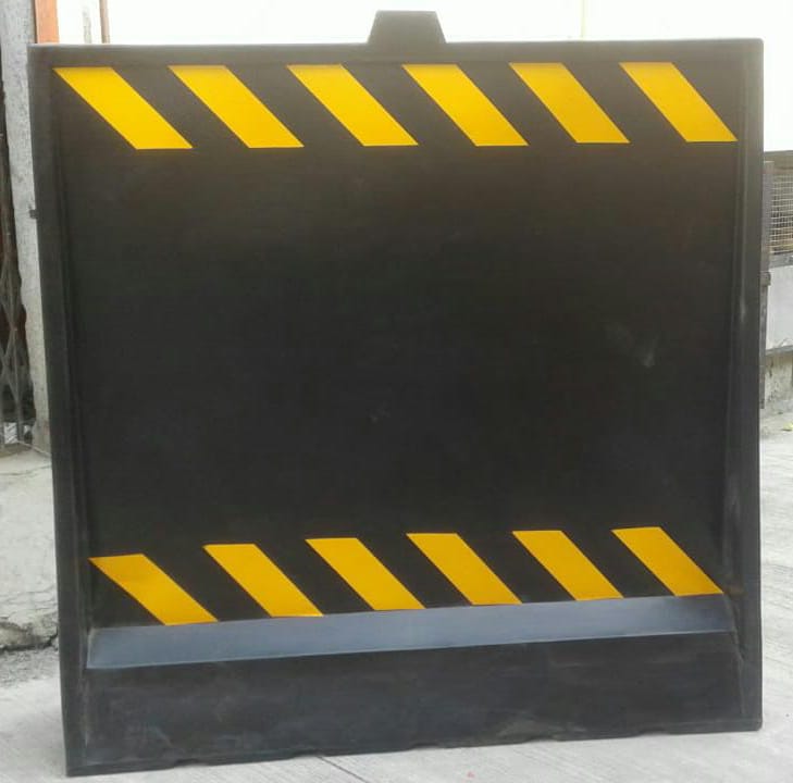 Road Barrier Metro Barricade